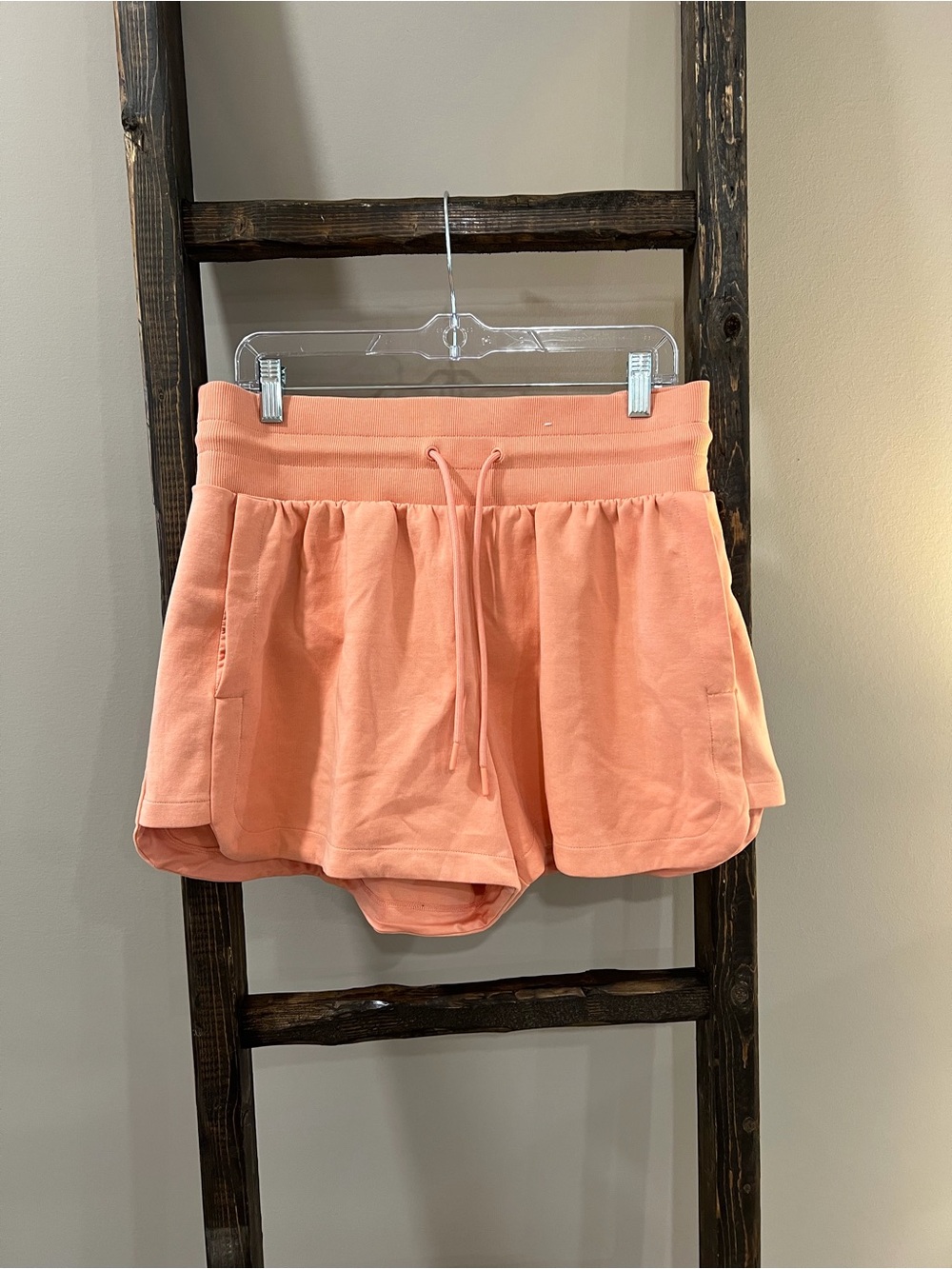 Old Navy Active Dynamic Fleece Shorts